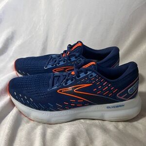 Brooks Sneakers in Navy and Neon Orange